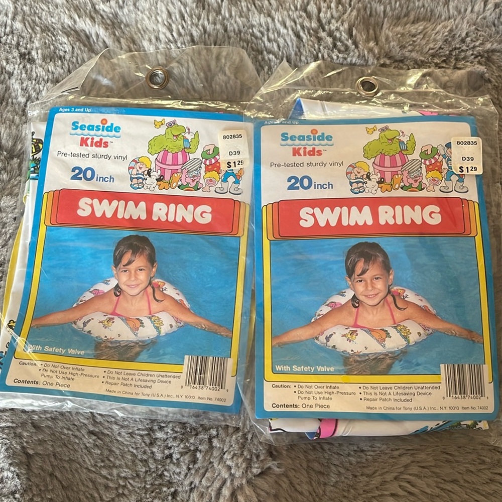 Vintage Seaside Kids Blow-up Swim Ring 20” Cartoon Animal 2 Pack NEW